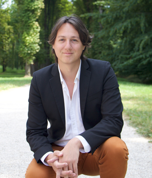 gaetan-klein-asperger-wall-of-glass